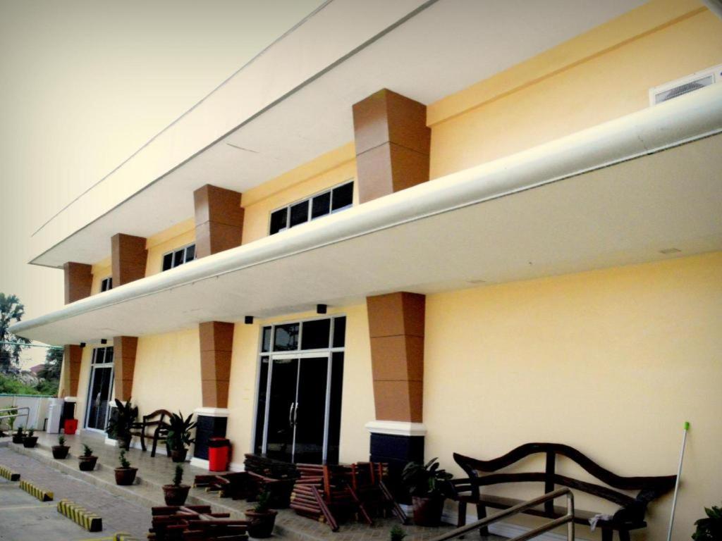 Big Daddy会议中心酒店 Butuan City 外观 照片